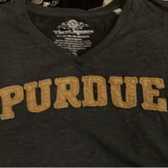 Three Square Brand Gray Purdue VA Appliqué Logo T-Shirt Size Medium NEW NWOT - Picture 1 of 4